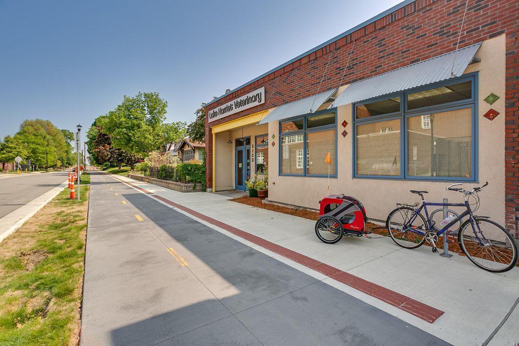 4319 Bryant Avenue S Unit: C204