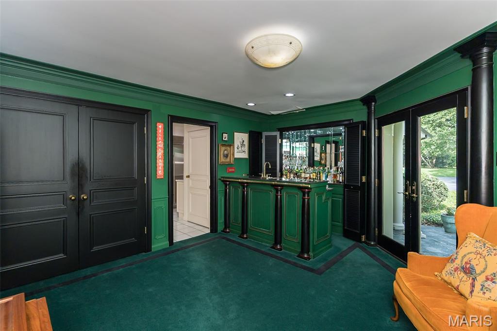 24 Twin Springs Lane