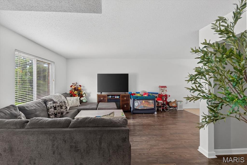 1030 Lacouer Drive