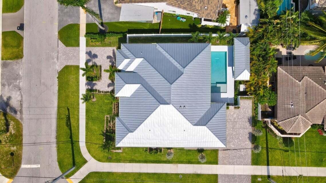 499 NE 6th Street