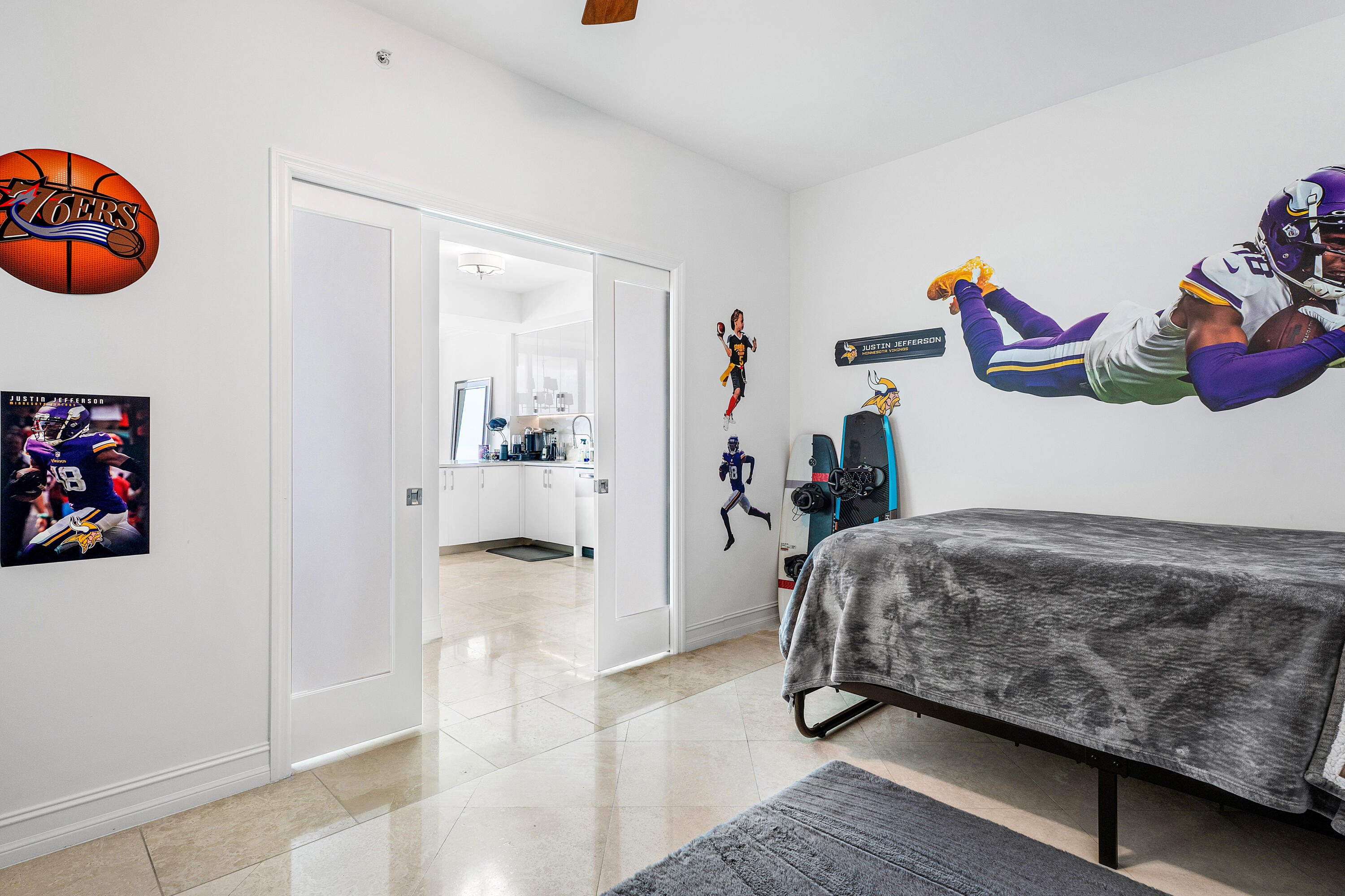 550 SE Mizner Boulevard B-707