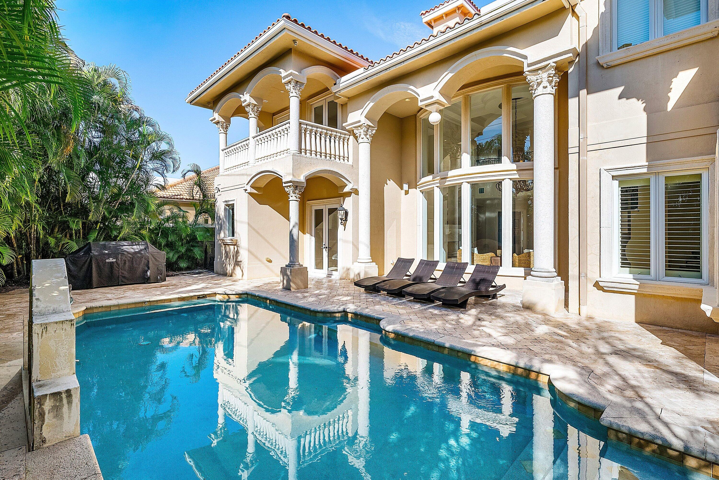 398 NE 7th Street