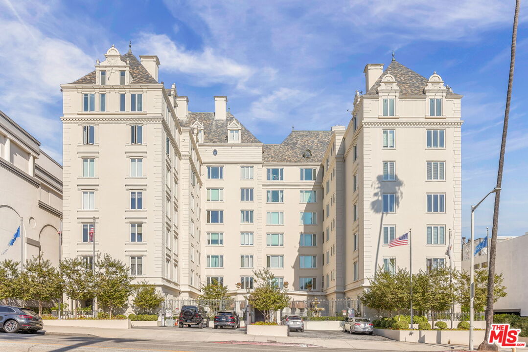 1424 N Crescent Heights Blvd Unit: 48