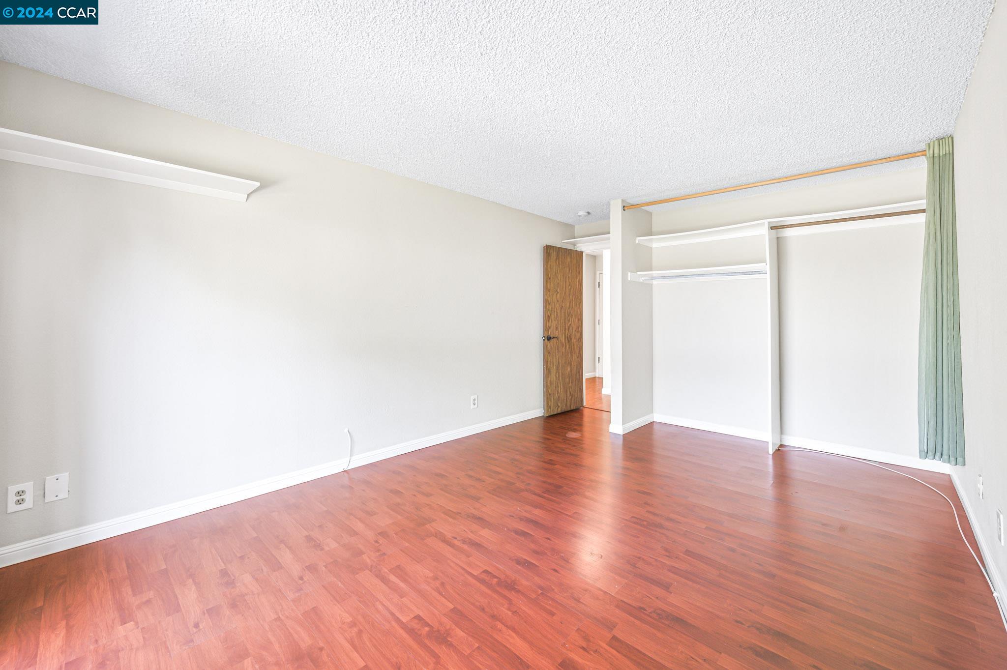 2021 Market Ave # 216