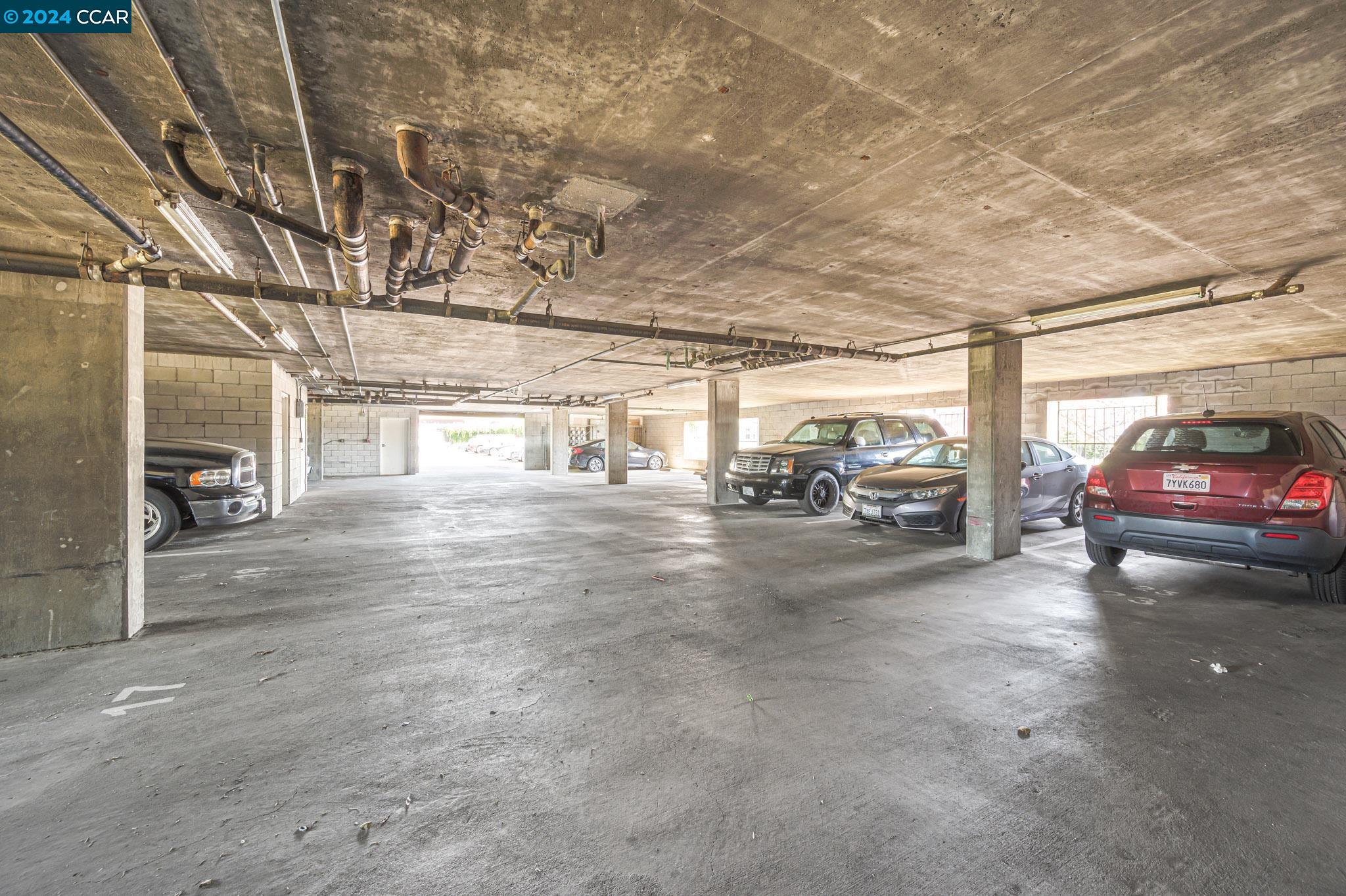 2021 Market Ave # 216