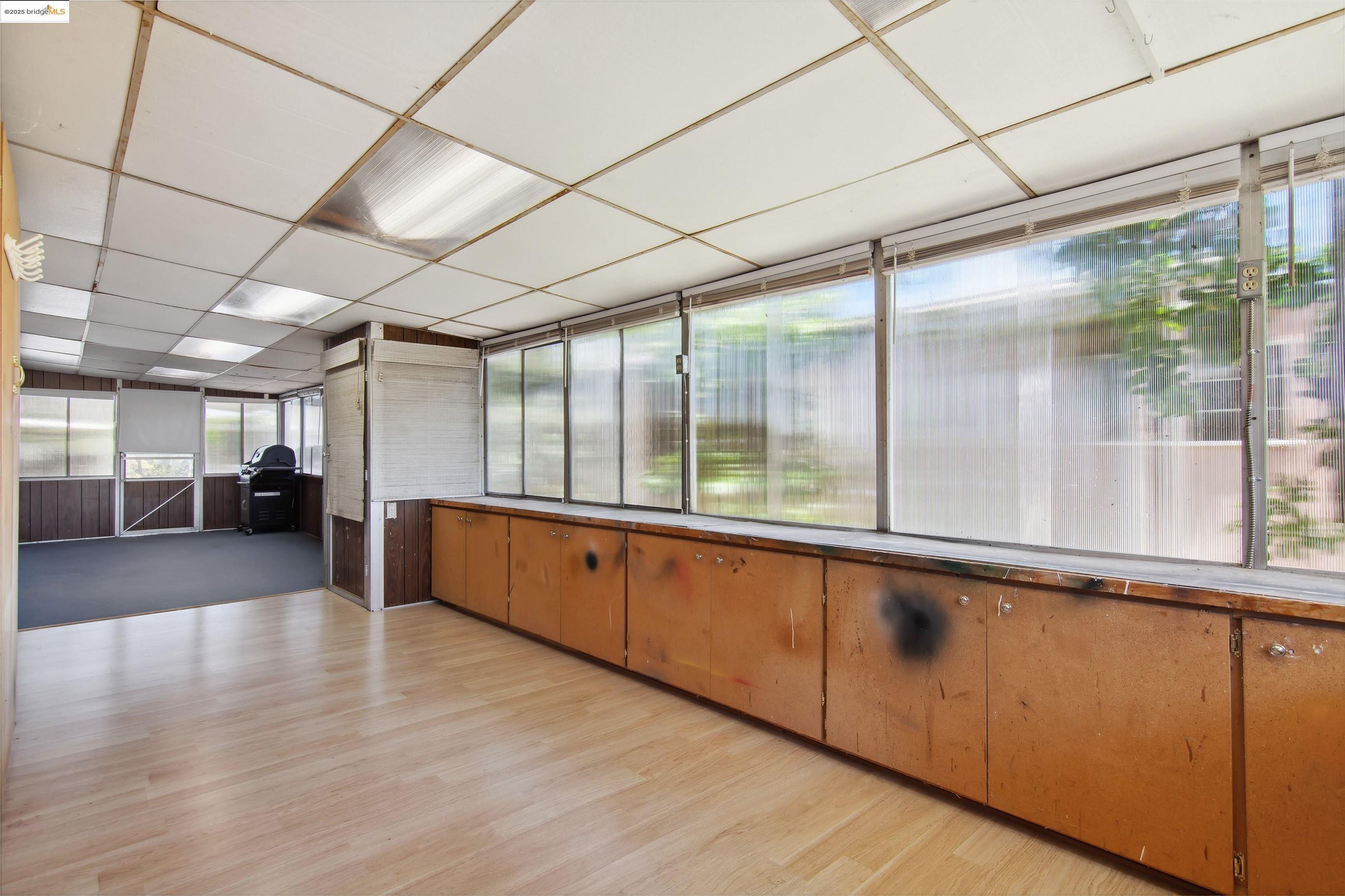 3505 Gateway Rd # 25E