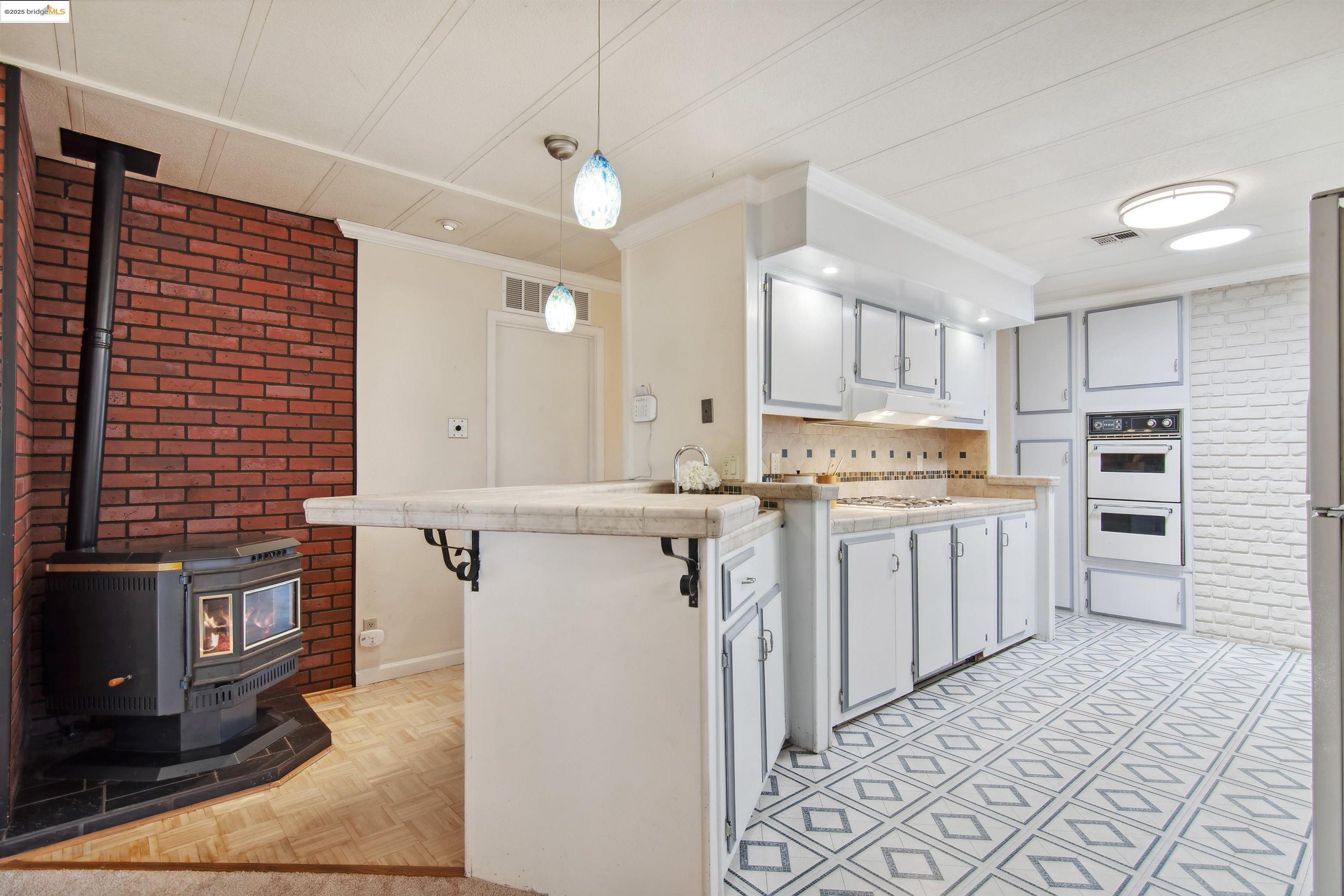 3505 Gateway Rd # 25E