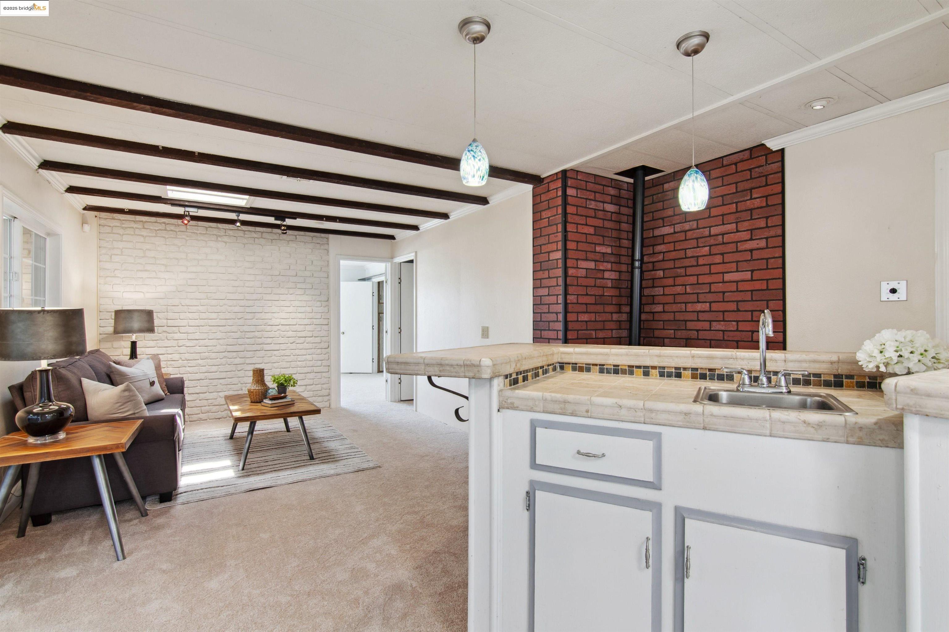 3505 Gateway Rd # 25E