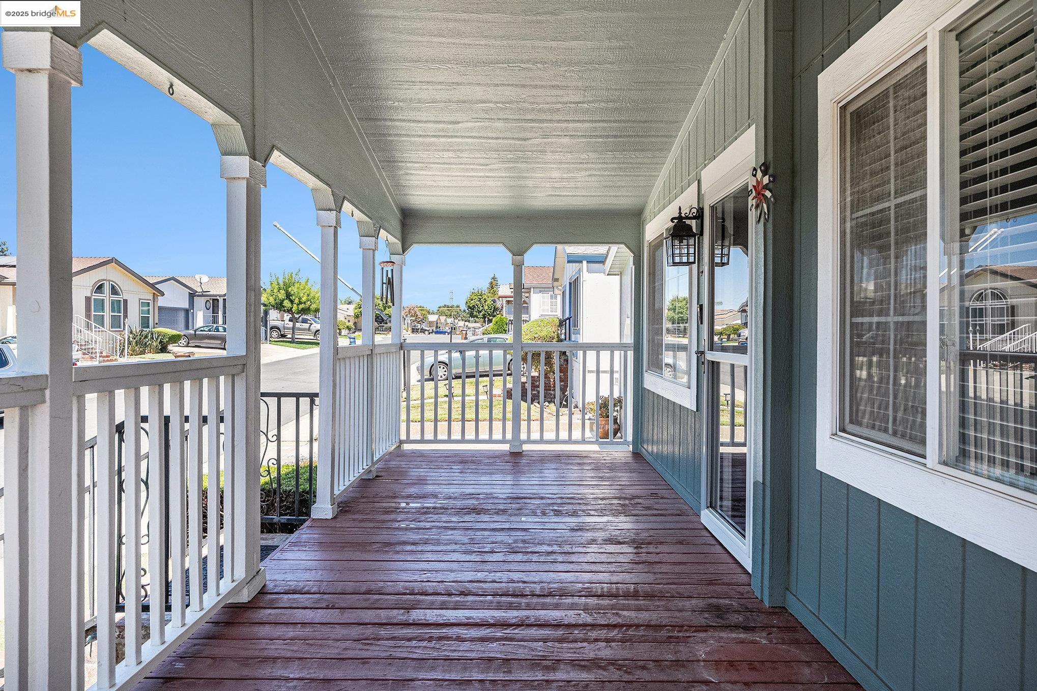 1917 Geneva Ln