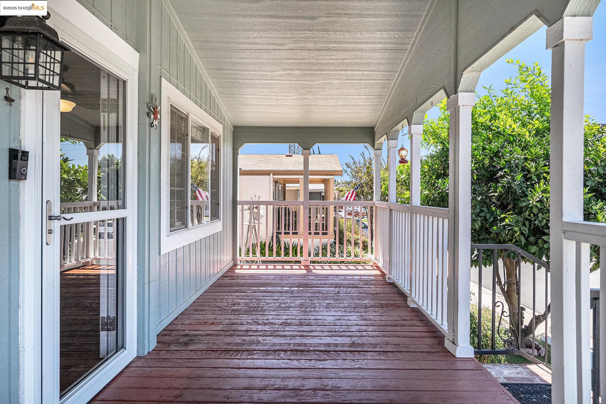 1917 Geneva Ln