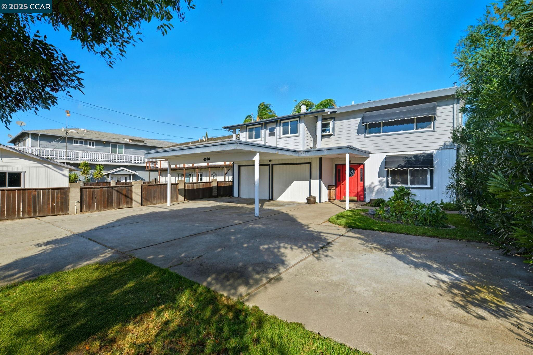 4370 Sandmound Blvd