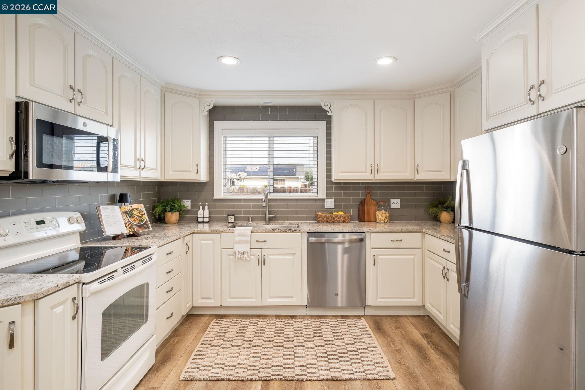 3916 Saint Michael Ct