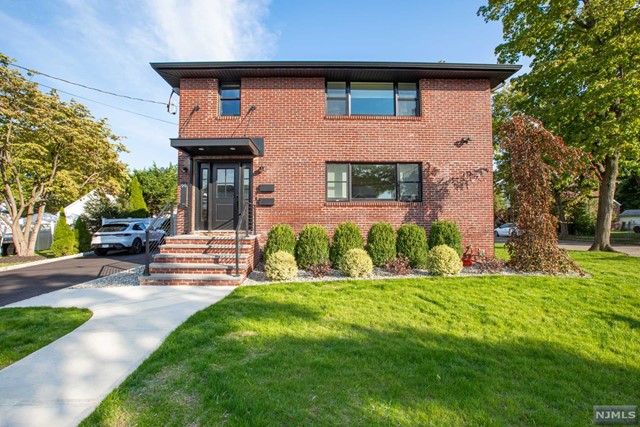99 Baldwin Place 1