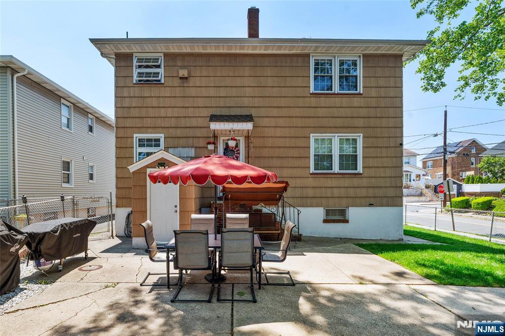 80 Front Street