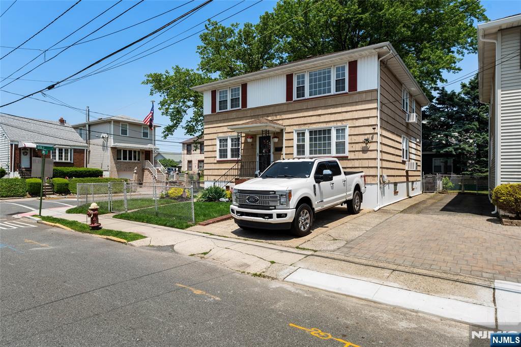 80 Front Street