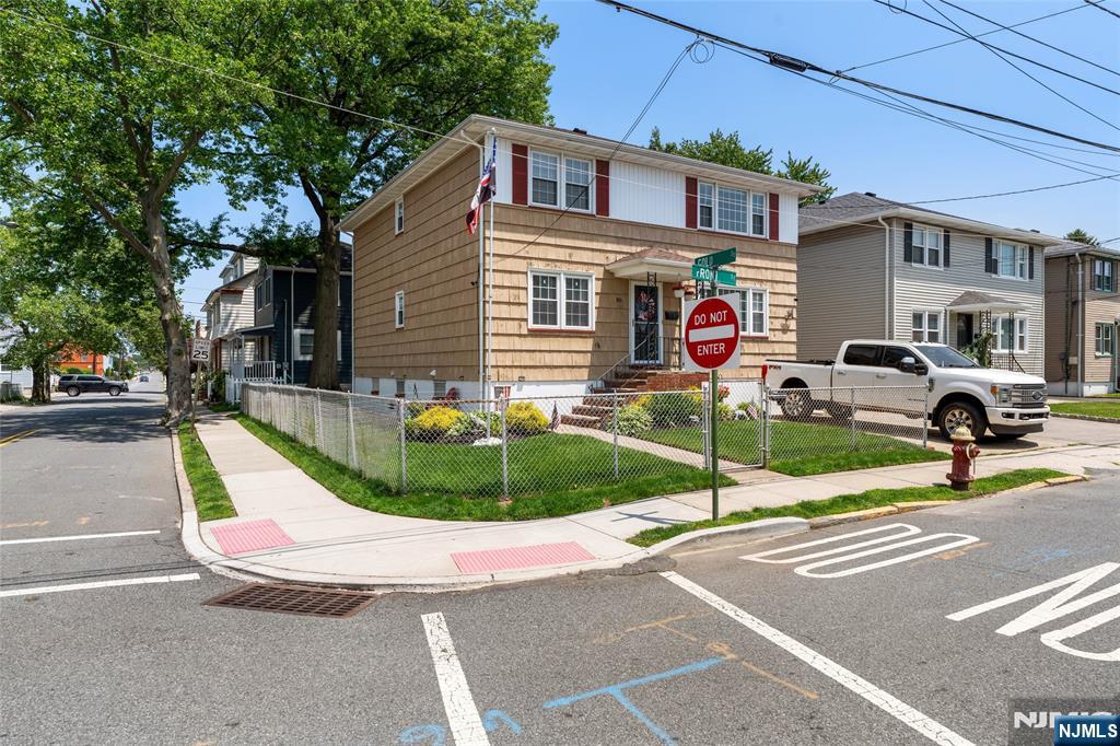 80 Front Street