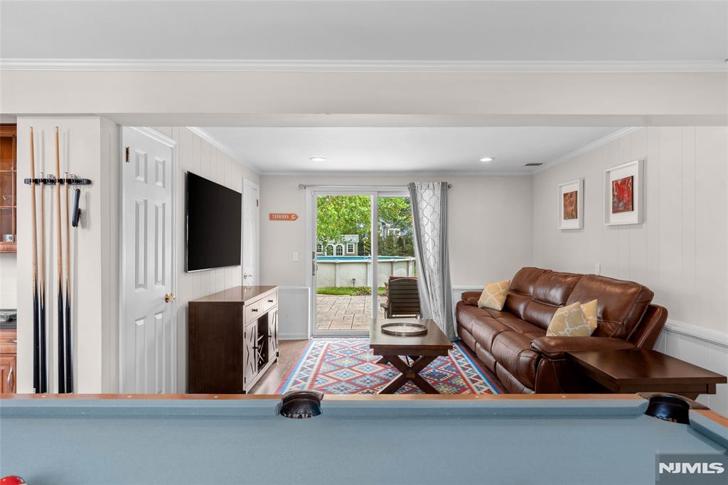 43 Donna Drive