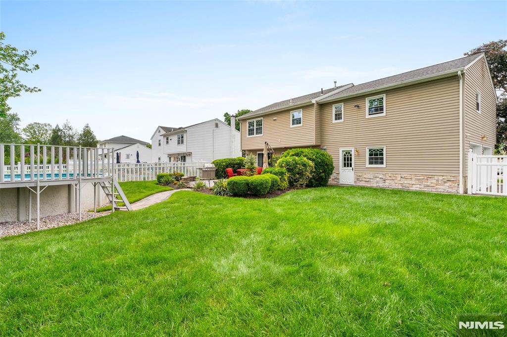 43 Donna Drive