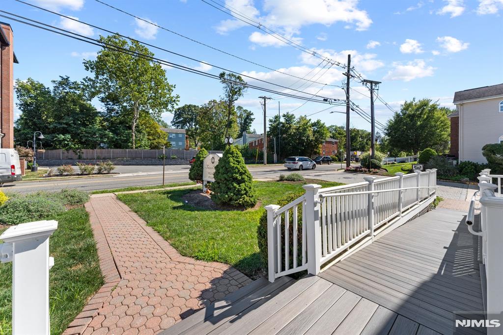 97 Roseland Avenue