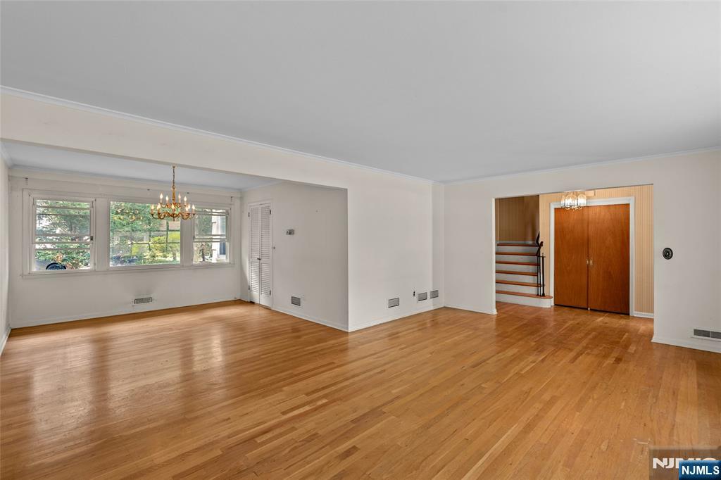 2 Churchill Road