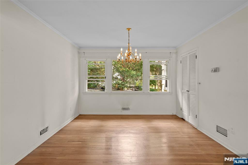 2 Churchill Road