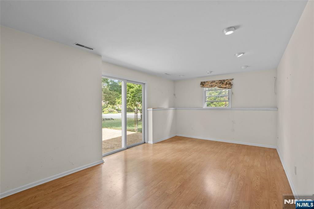 2 Churchill Road