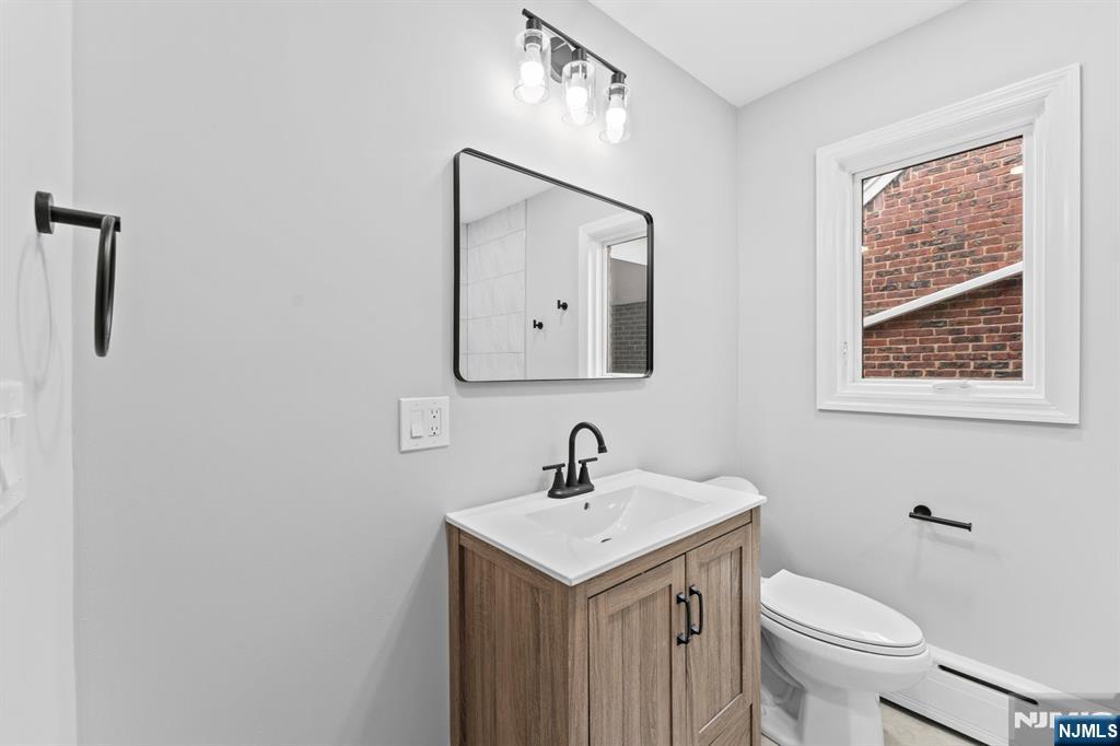 341 Westervelt Place