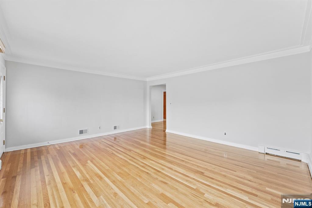 341 Westervelt Place