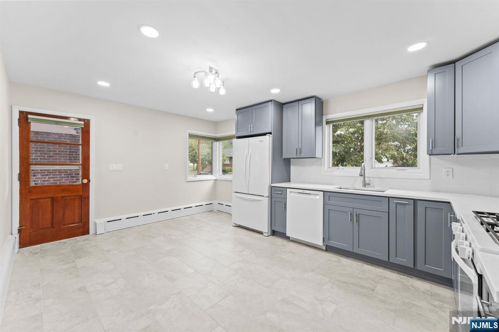 341 Westervelt Place