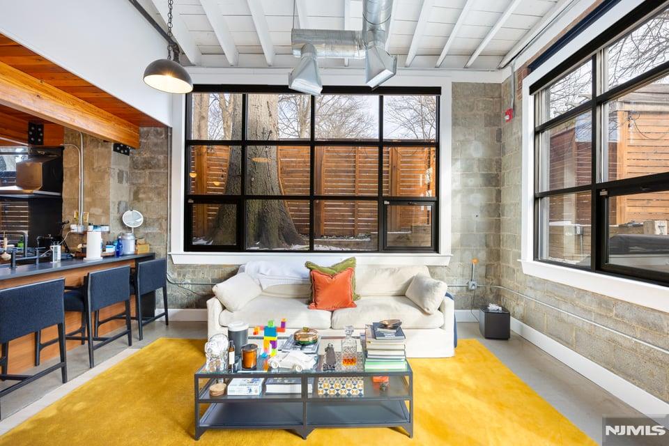 51 Greenwood Avenue 7