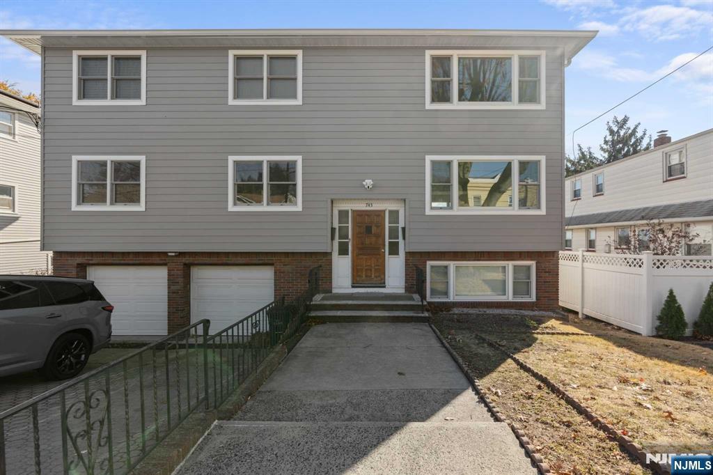 743 7th Street 1