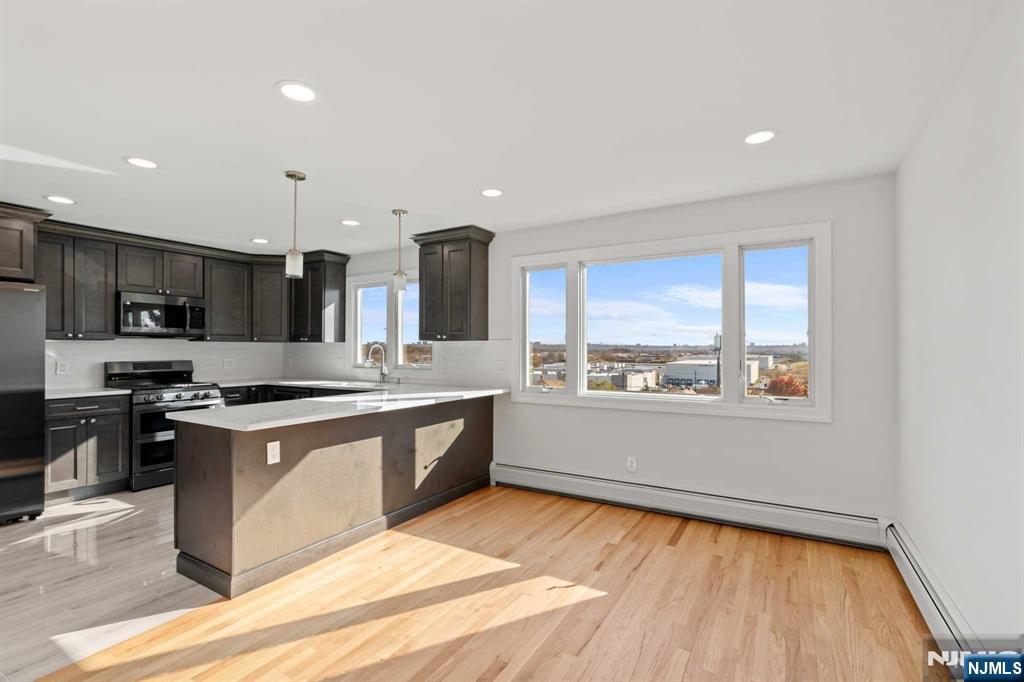 743 7th Street 1