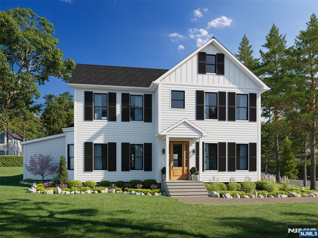 175 E Crescent Avenue