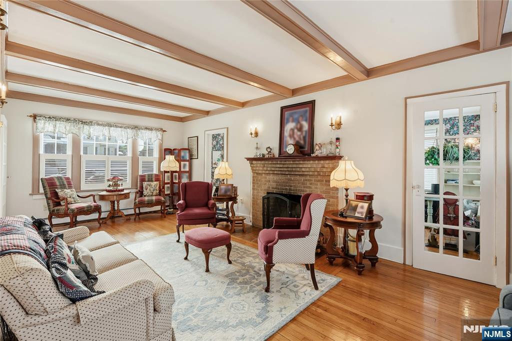 23 Pleasant Place
