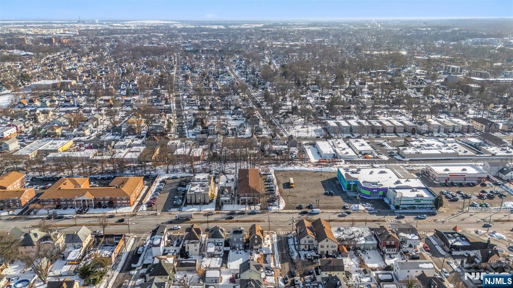 221 Westfield Avenue