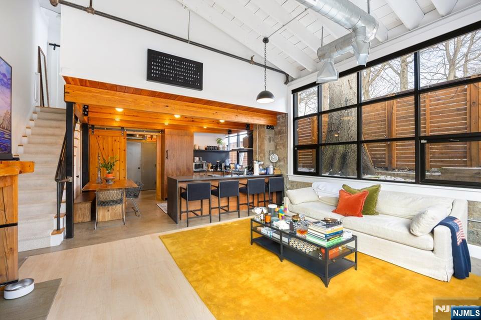 51 Greenwood Avenue 7