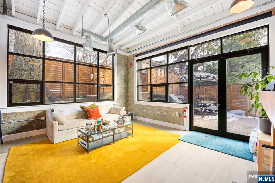 51 Greenwood Avenue 7