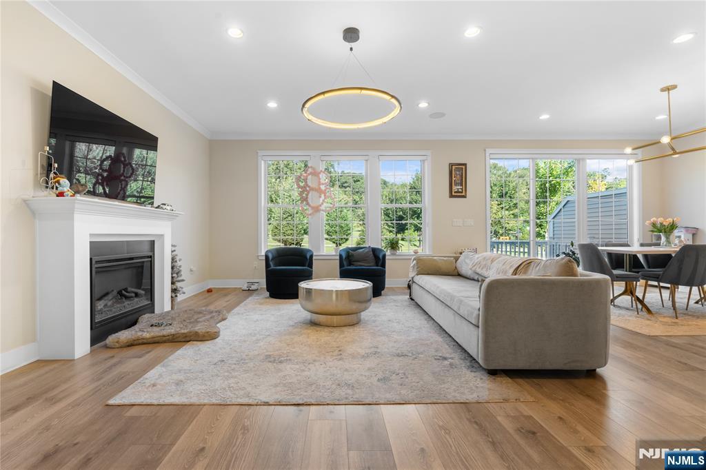 4 Aspen Drive