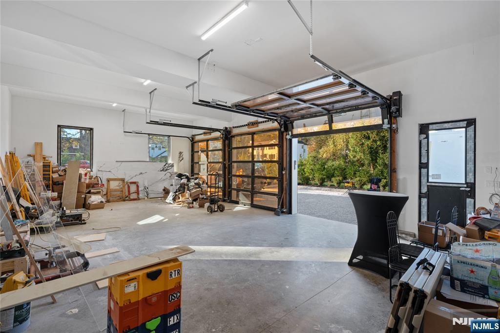 48 Pleasant Avenue