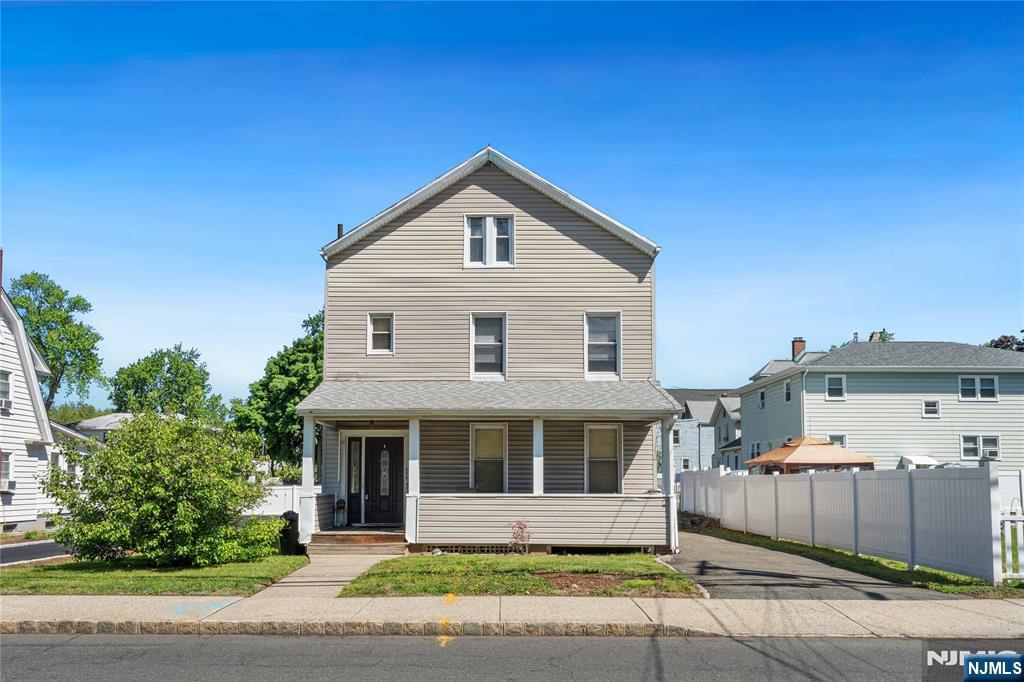 223 Montgomery Street