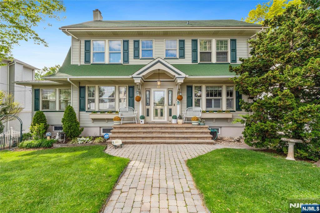 23 Pleasant Place