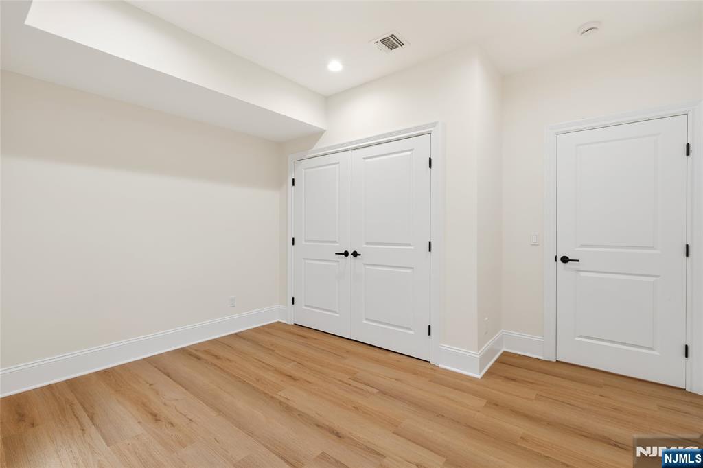 13 Harding Place