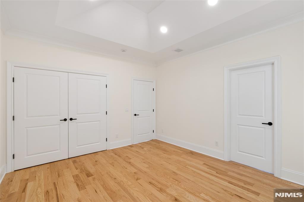 13 Harding Place