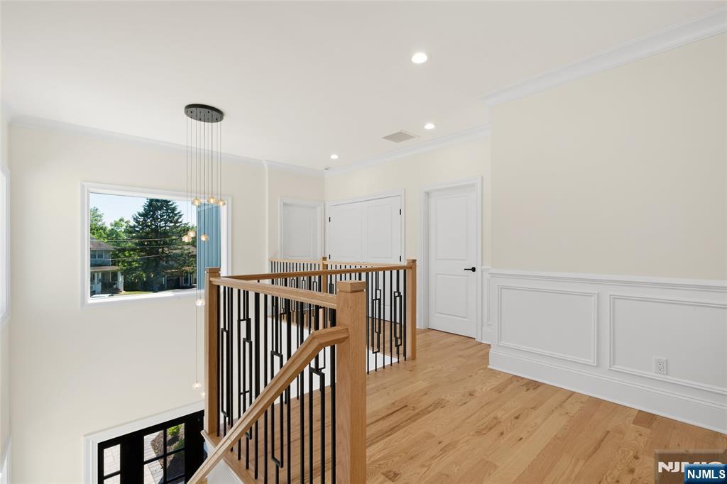 13 Harding Place