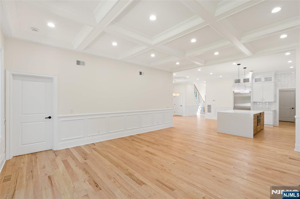 13 Harding Place