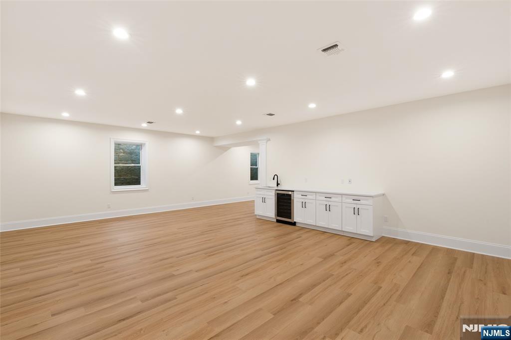 13 Harding Place