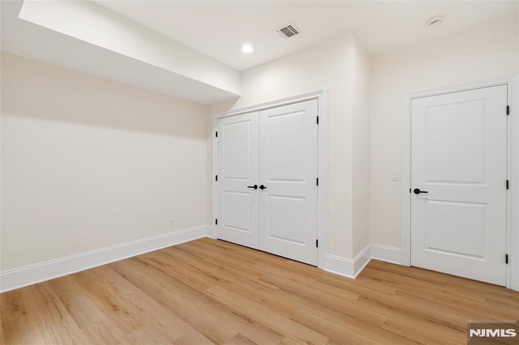 13 Harding Place