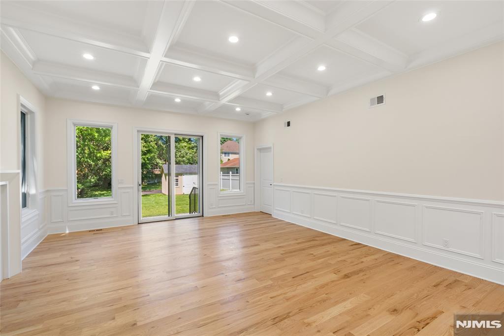 13 Harding Place