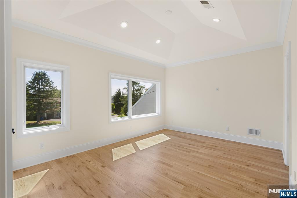 13 Harding Place