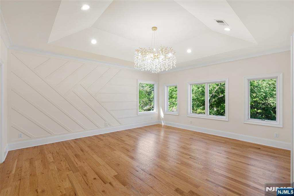 13 Harding Place